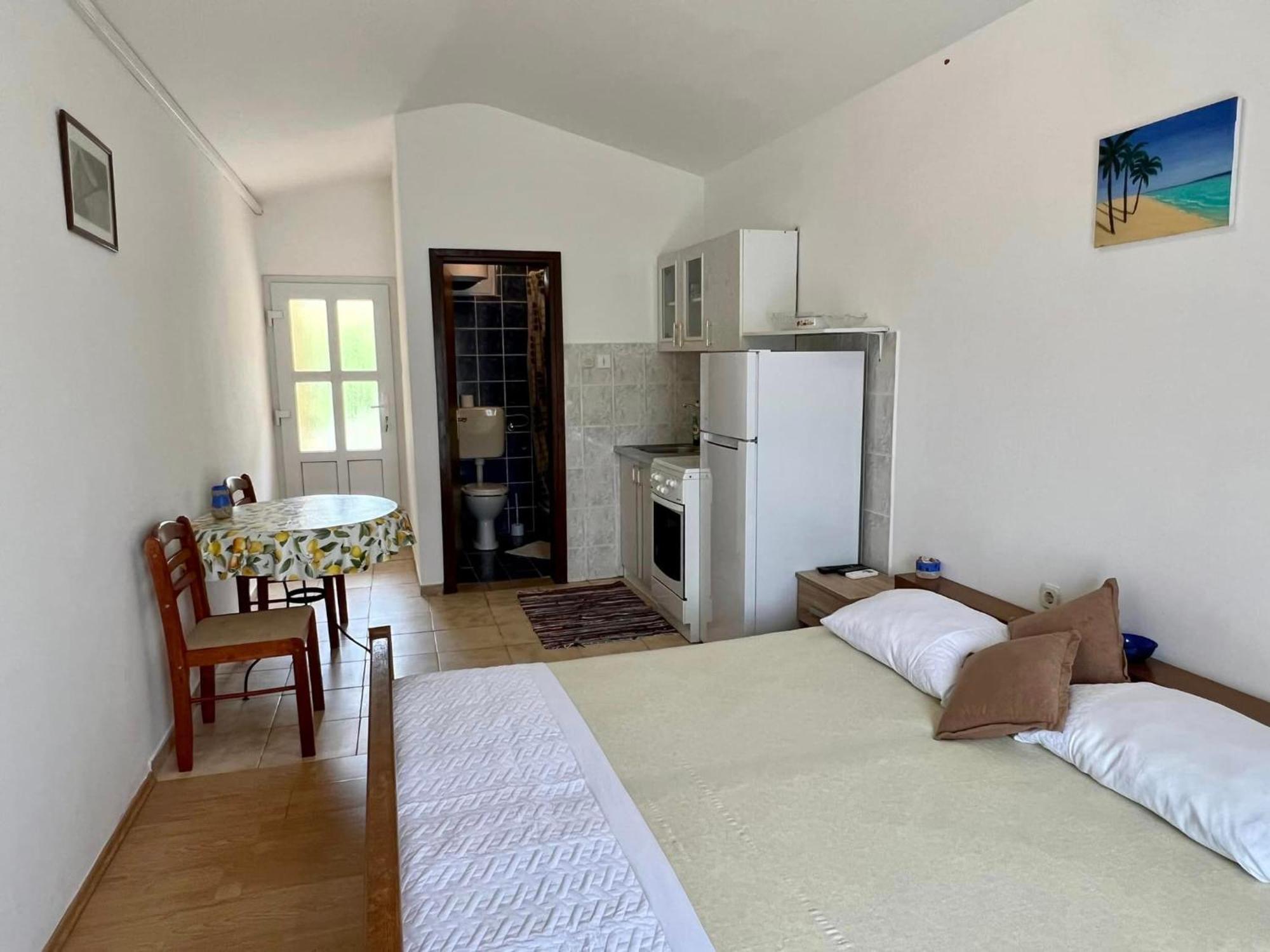 Apartmani Lidija Karin Donji Donji Karin Eksteriør billede