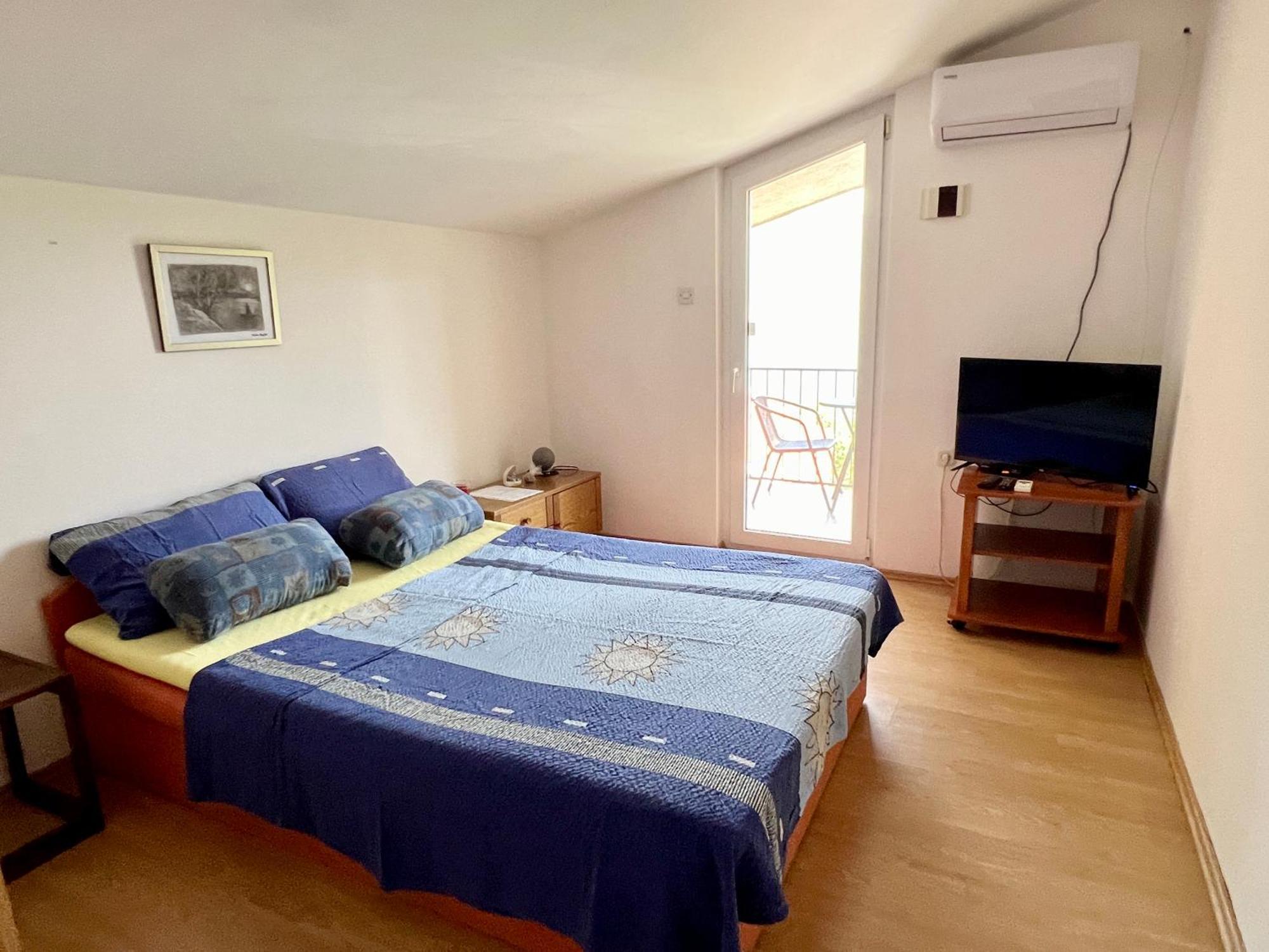 Apartmani Lidija Karin Donji Donji Karin Eksteriør billede