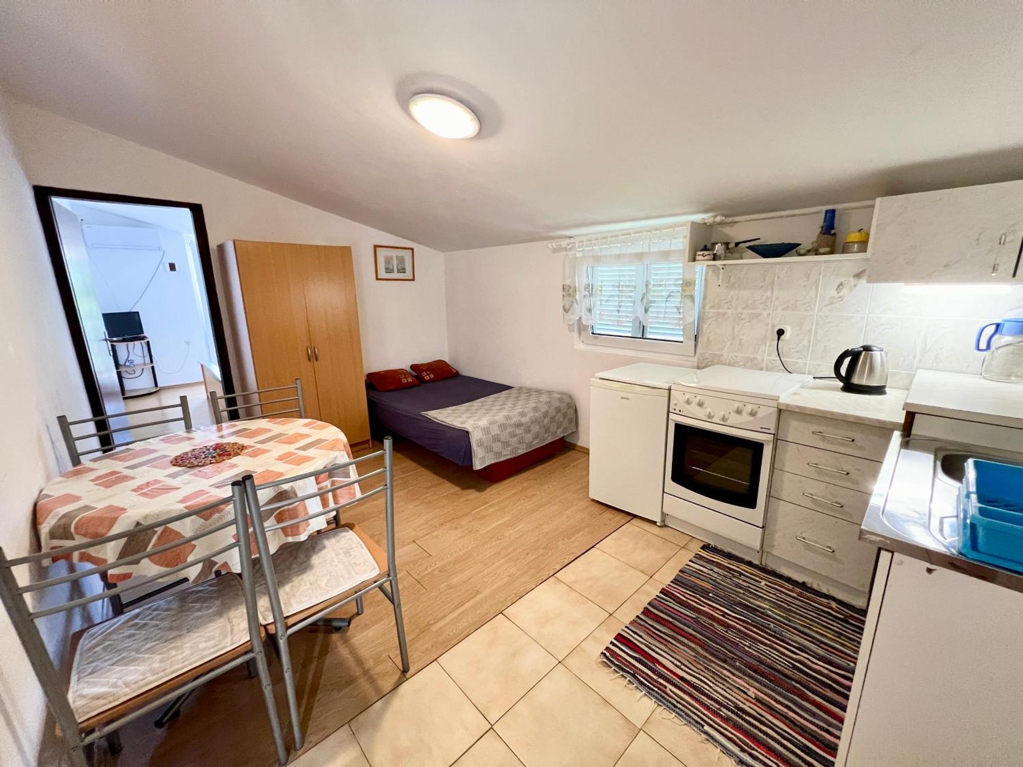 Apartmani Lidija Karin Donji Donji Karin Eksteriør billede
